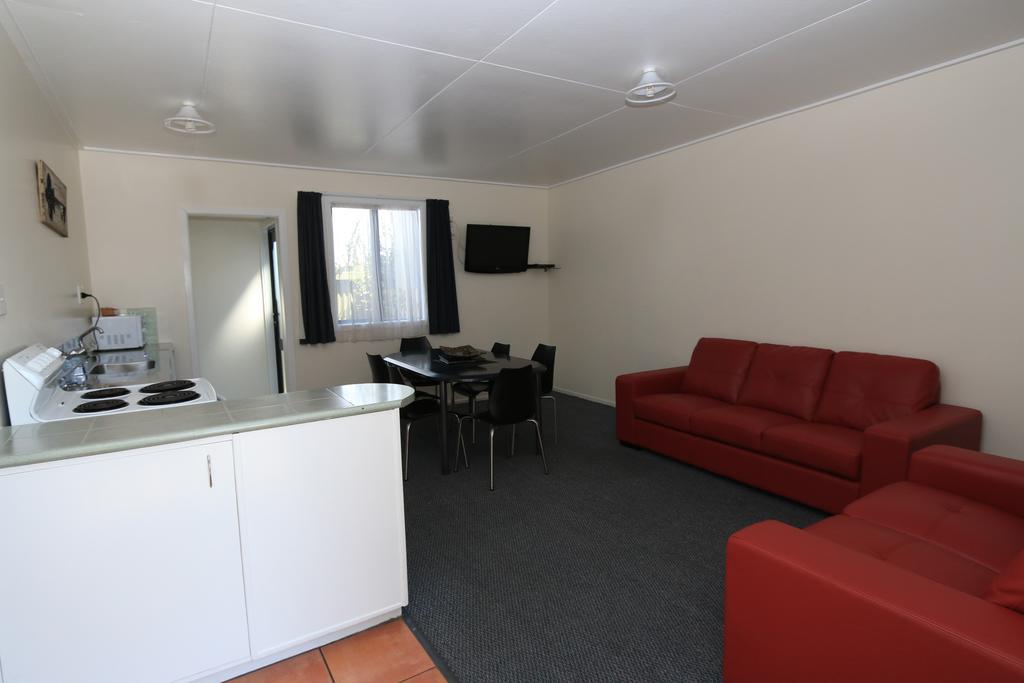 New Plymouth Top 10 Holiday Park Номер фото