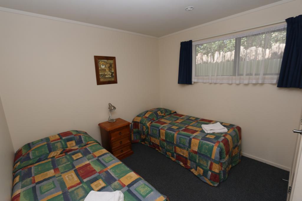 New Plymouth Top 10 Holiday Park Номер фото