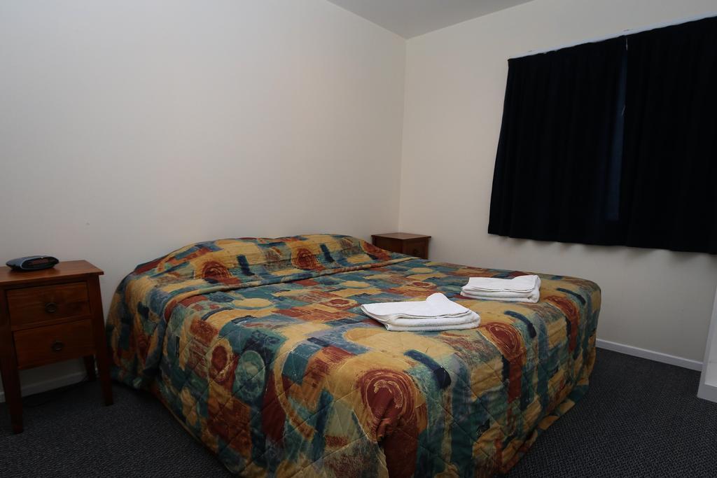 New Plymouth Top 10 Holiday Park Номер фото