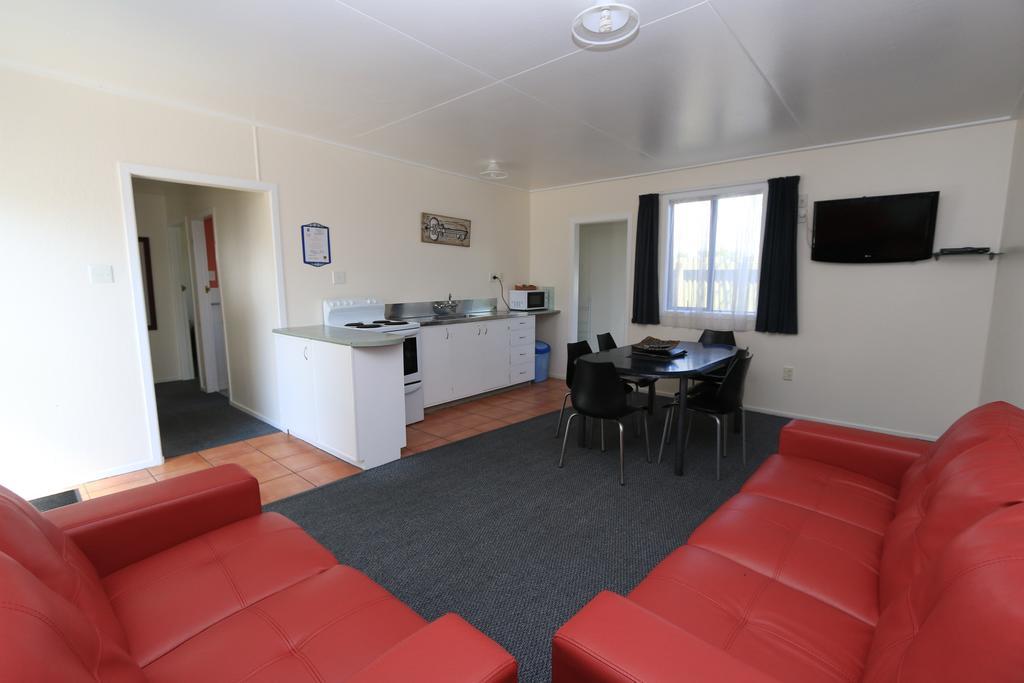 New Plymouth Top 10 Holiday Park Номер фото